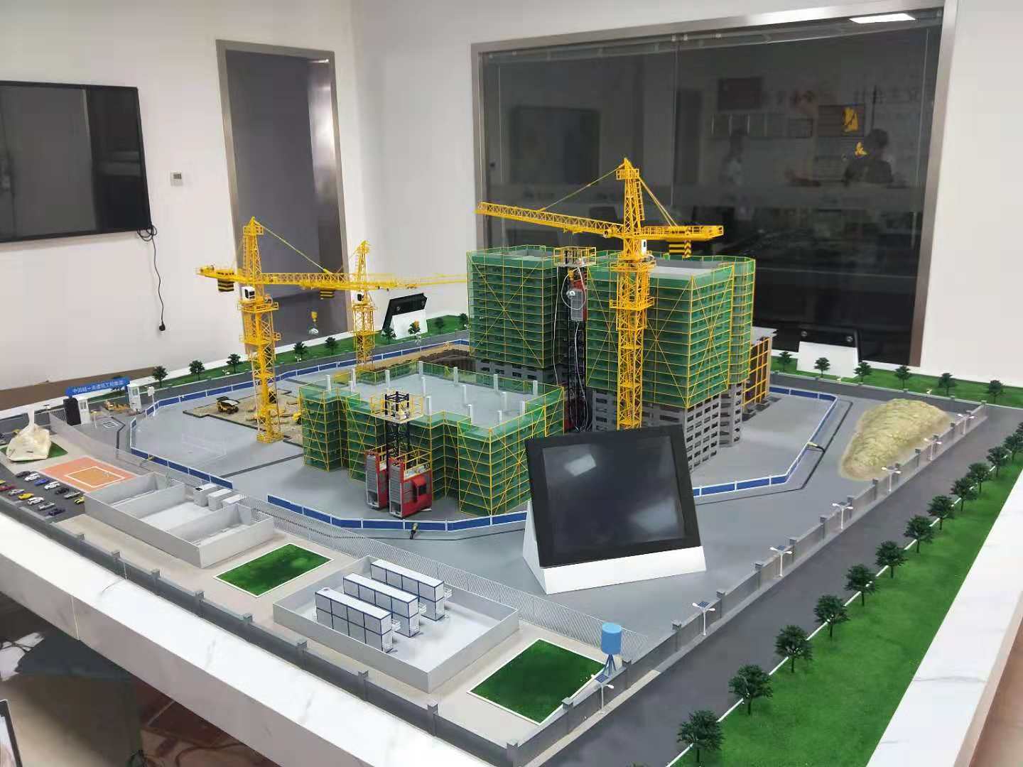 芒市建筑施工场景模型